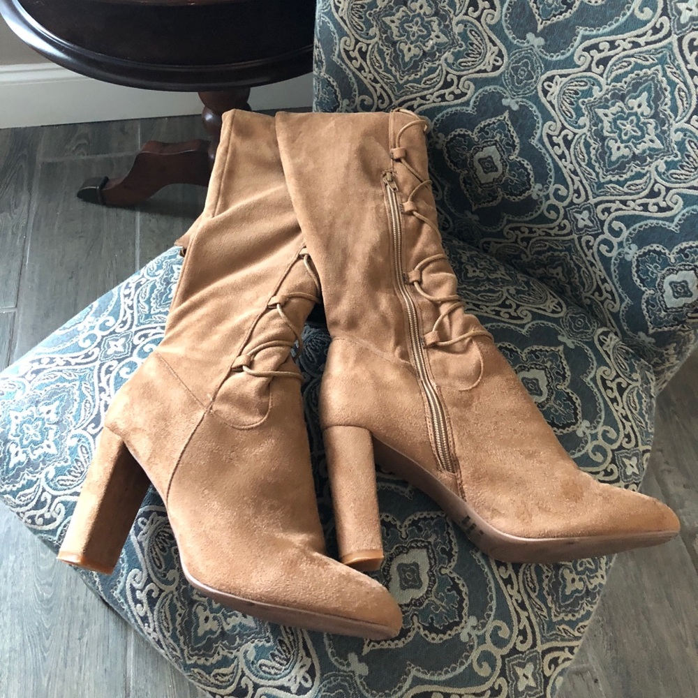 Camel corset-front over-the-knee boots